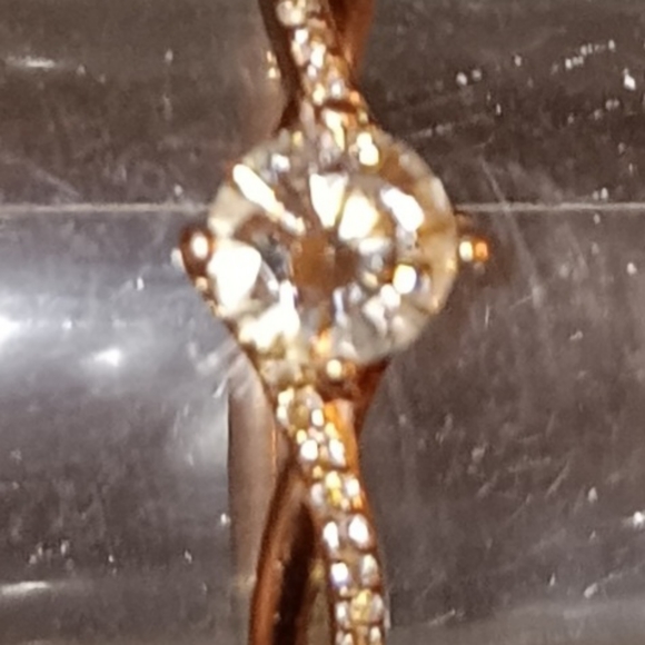 Wedding ring - Picture 4 of 8